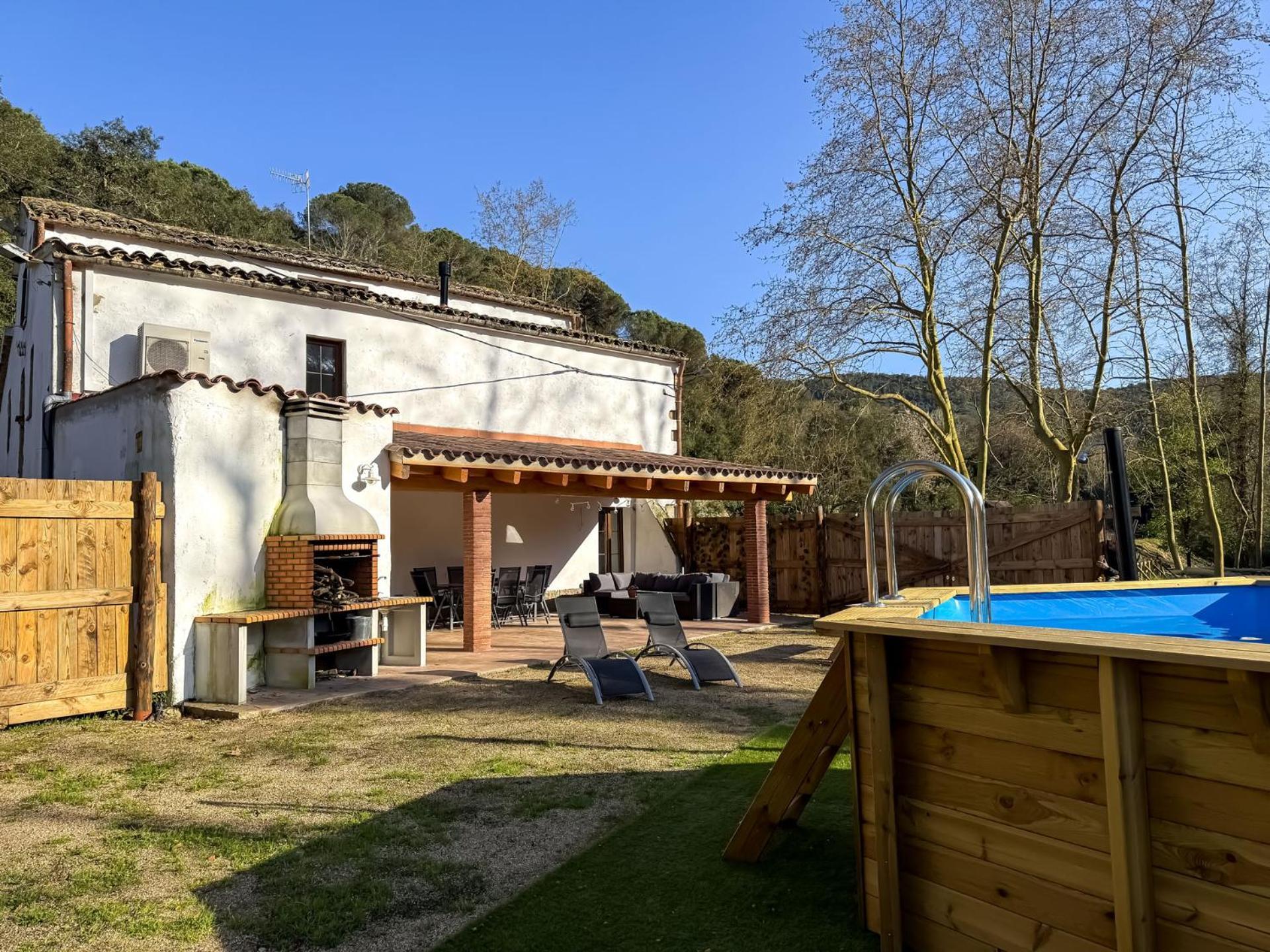 Casa Rural Can Ricos - El Mirador Del Montseny Vallgorguina Exterior photo